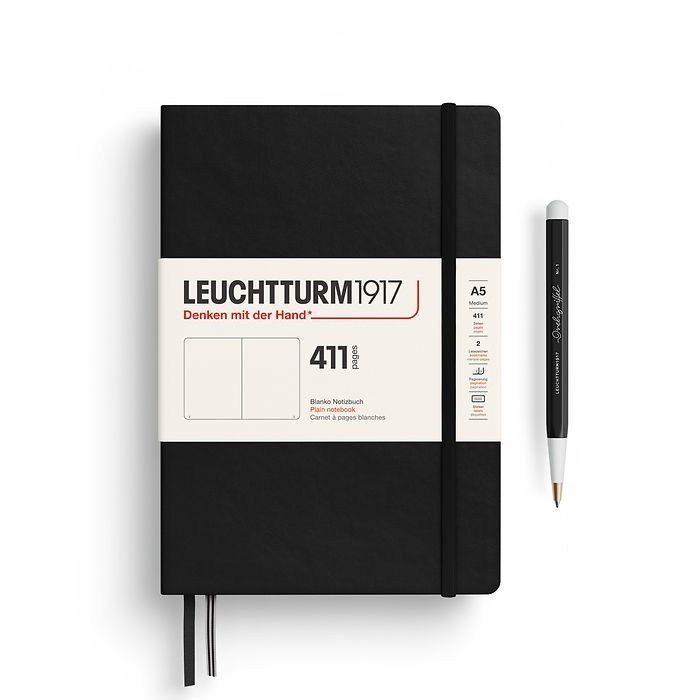 Libreta Medium (A5), Tapa dura, 411 páginas numeradas, Negro, Blanco